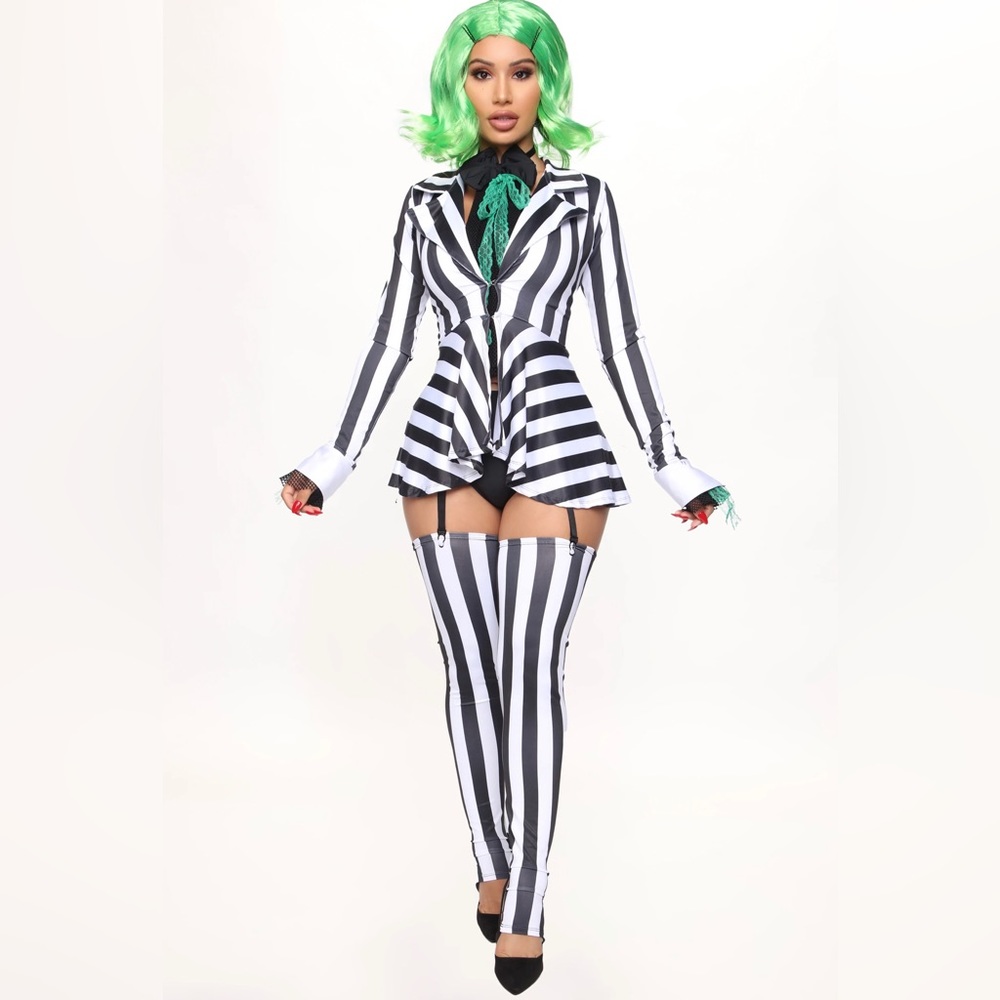 Beetle juice / Got the Juice 6 piece costume